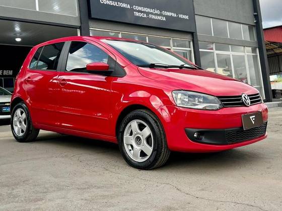 VOLKSWAGEN FOX 1.0 MI TREND 8V FLEX 4P MANUAL VOLKSWAGEN FOX 1.0 MI TREND 8V FLEX 4P MANUAL